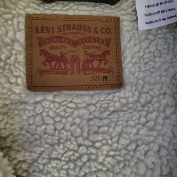 Levis Original Sherpa Trucker Jacket - Picture 4 of 7